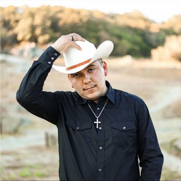 Meet your Posher, Jose - Picture 1 of 1